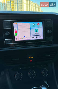 Седан Volkswagen Jetta 2018 в 