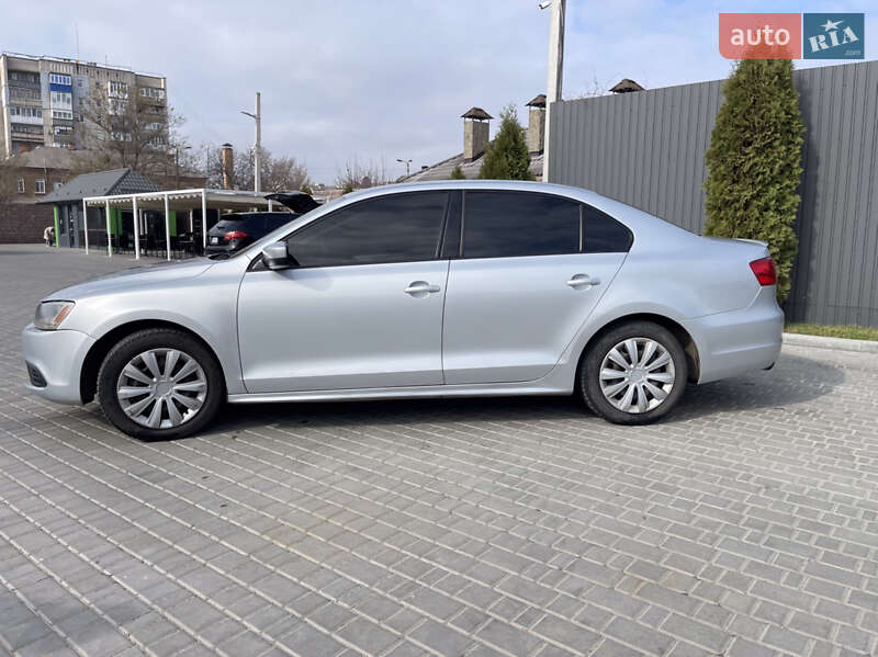 Седан Volkswagen Jetta 2012 в Кропивницком