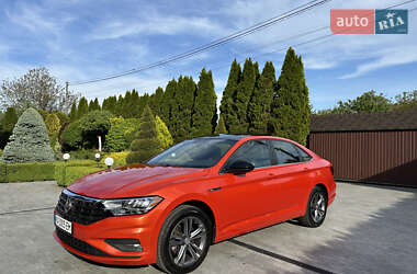 Седан Volkswagen Jetta 2018 в Киеве