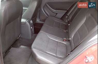 Седан Volkswagen Jetta 2011 в 