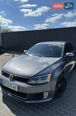 Седан Volkswagen Jetta 2011 в Дніпрі