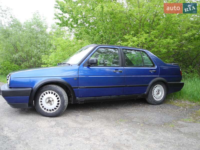 Седан Volkswagen Jetta 1989 в Косове