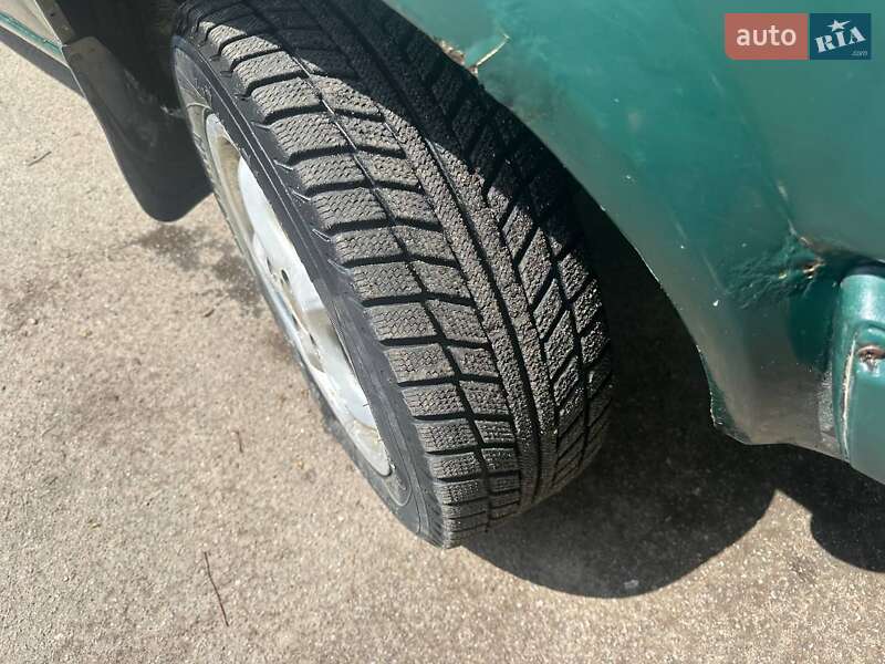 Седан Volkswagen Jetta 1988 в Калуші
