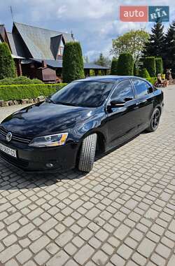 Седан Volkswagen Jetta 2012 в Борщеві