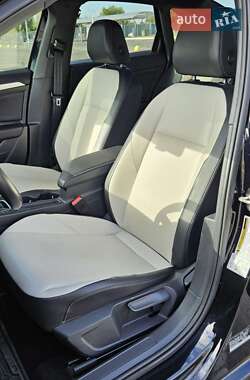 Седан Volkswagen Jetta 2018 в 