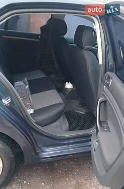 Седан Volkswagen Jetta 2006 в 