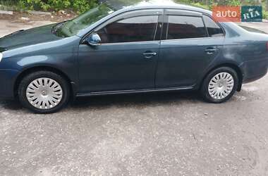 Седан Volkswagen Jetta 2006 в 
