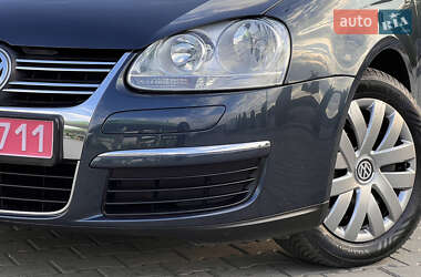 Седан Volkswagen Jetta 2006 в 
