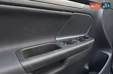 Седан Volkswagen Jetta 2006 в 