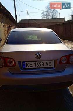Седан Volkswagen Jetta 2007 в Чернігові