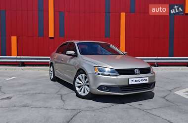 Седан Volkswagen Jetta 2012 в Києві