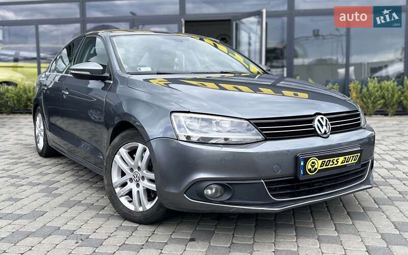 Volkswagen Jetta 2012