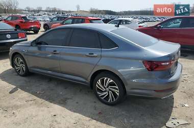 Седан Volkswagen Jetta 2021 в 