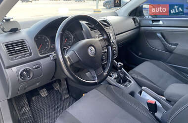 Седан Volkswagen Jetta 2006 в 