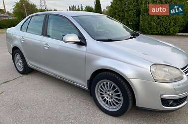 Седан Volkswagen Jetta 2006 в 