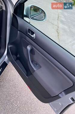 Седан Volkswagen Jetta 2006 в 