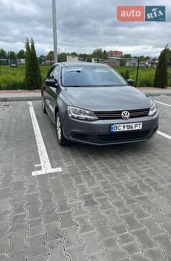 Volkswagen Jetta 2012 Volkswagen Jetta 2012