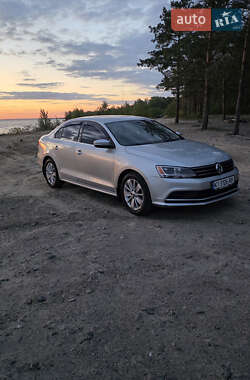 Седан Volkswagen Jetta 2015 в Києві