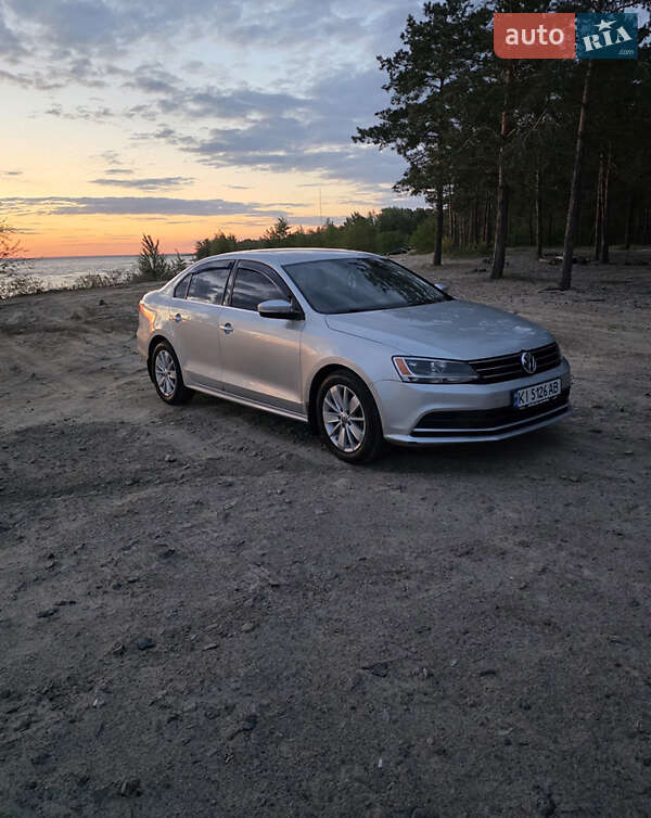 Volkswagen Jetta 2015