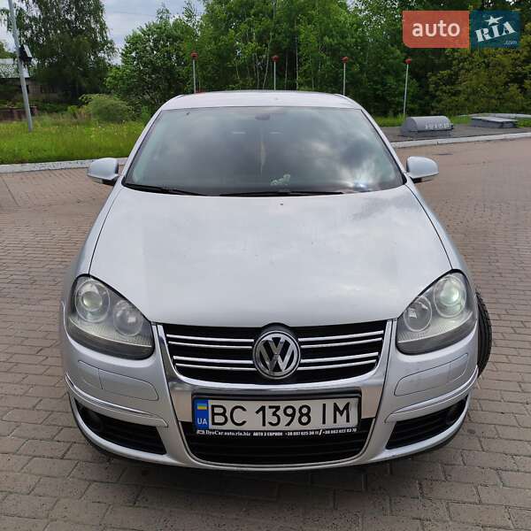 Седан Volkswagen Jetta 2007 в Стрые