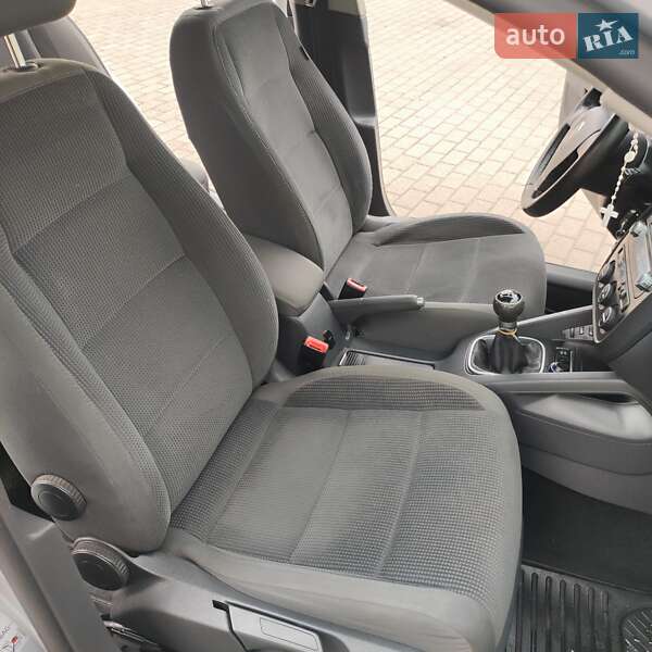 Седан Volkswagen Jetta 2007 в Стрые