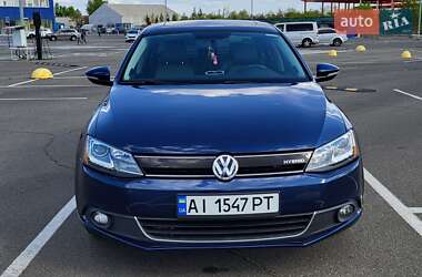 Седан Volkswagen Jetta 2013 в Києві