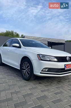 Седан Volkswagen Jetta 2016 в 