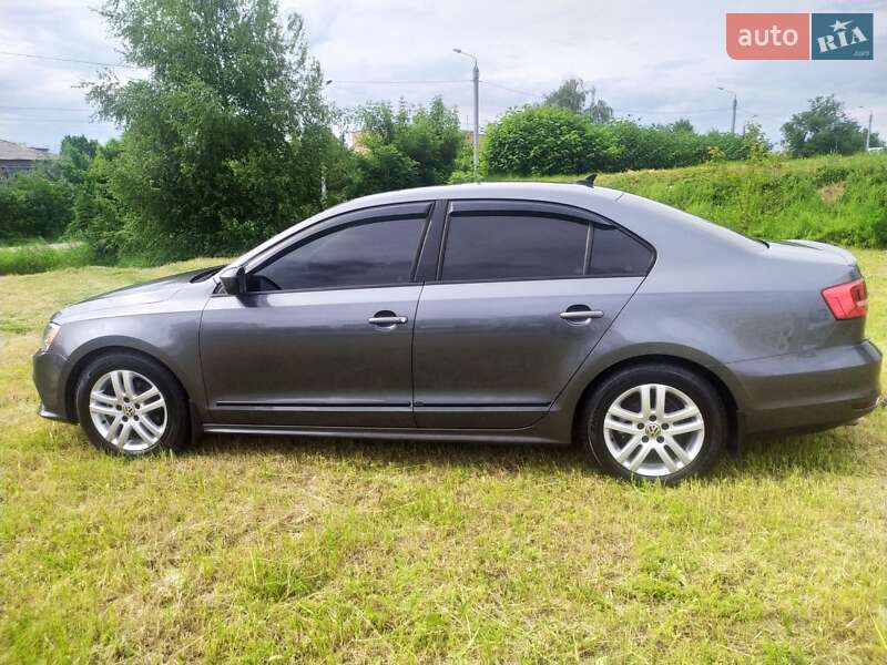 Седан Volkswagen Jetta 2014 в Харкові