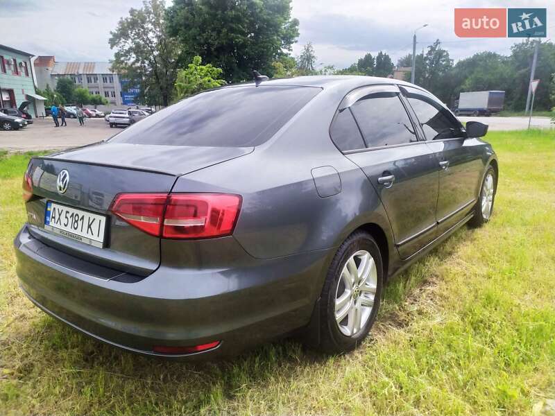 Седан Volkswagen Jetta 2014 в Харкові