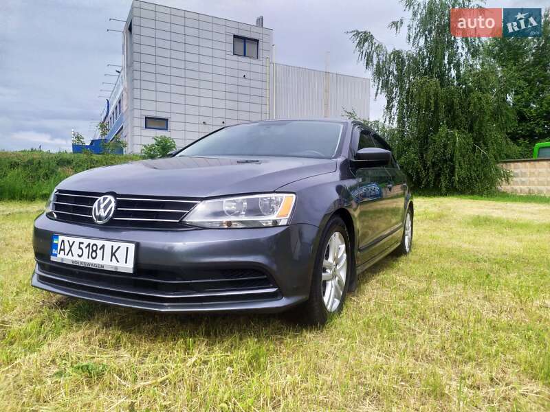 Седан Volkswagen Jetta 2014 в Харкові