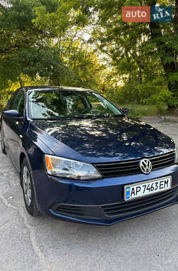 Седан Volkswagen Jetta 2014 в 