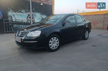 Седан Volkswagen Jetta 2010 в Луцке