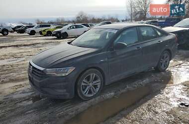 Volkswagen Jetta 2020
