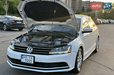 Седан Volkswagen Jetta 2016 в Харькове