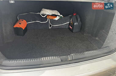Седан Volkswagen Jetta 2013 в 