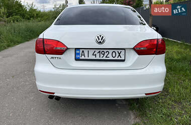 Седан Volkswagen Jetta 2014 в 