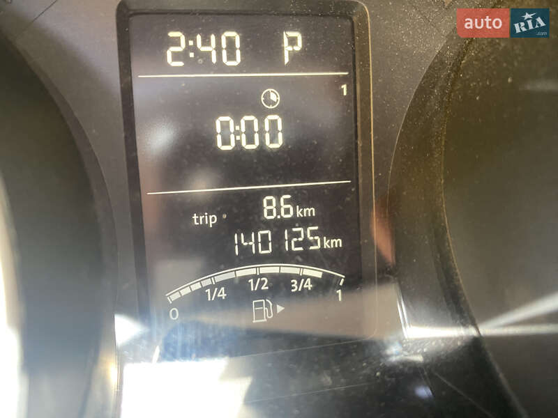 Седан Volkswagen Jetta 2014 в Києві