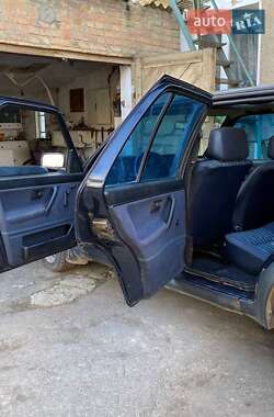 Седан Volkswagen Jetta 1991 в 