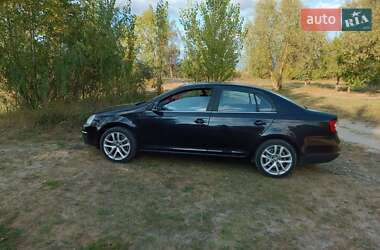 Седан Volkswagen Jetta 2005 в 