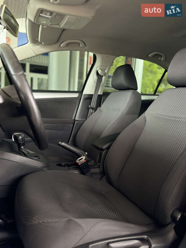 Седан Volkswagen Jetta 2012 в Николаеве