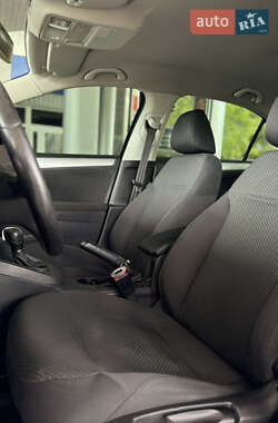 Седан Volkswagen Jetta 2012 в 