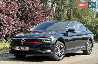 Седан Volkswagen Jetta 2019 в Днепре
