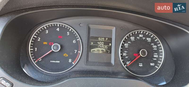 Седан Volkswagen Jetta 2013 в Харькове