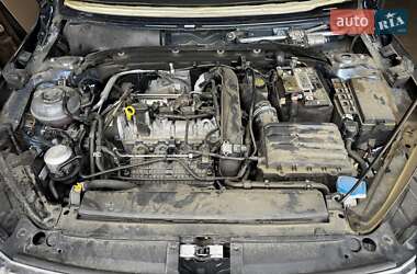 Седан Volkswagen Jetta 2021 в 