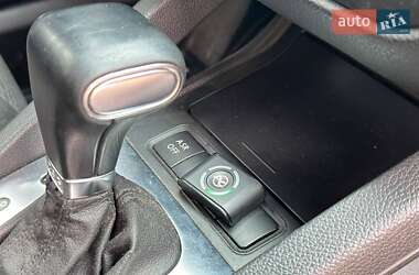Седан Volkswagen Jetta 2010 в 