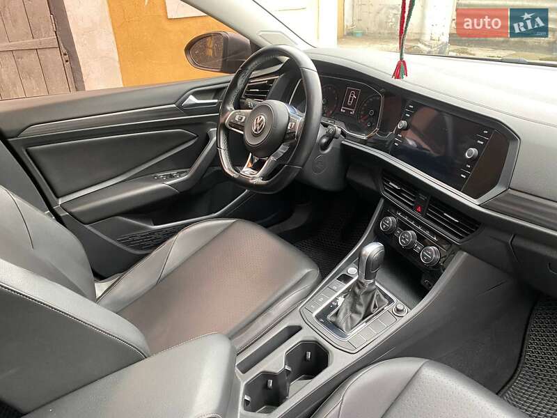 Седан Volkswagen Jetta 2018 в Вознесенську