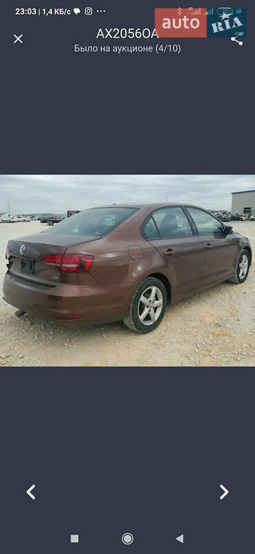 Седан Volkswagen Jetta 2016 в Павлограді