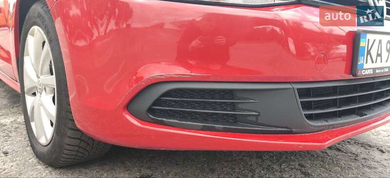 Седан Volkswagen Jetta 2011 в Києві