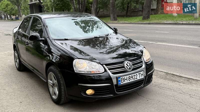 Седан Volkswagen Jetta 2008 в Одесі