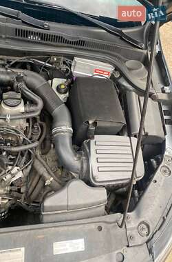 Седан Volkswagen Jetta 2015 в 